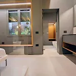 Officine Cavour Casa Dei Leoni Centro Storico Apartamento