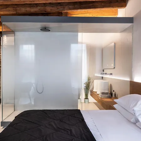 Apartamento Officine Cavour Casa Dei Leoni Centro Storico