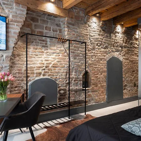 Officine Cavour Casa Dei Leoni Centro Storico Padova