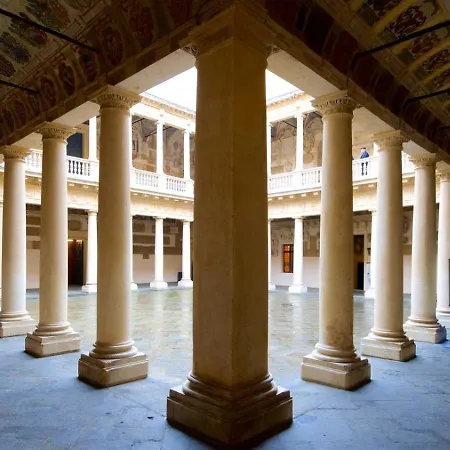 Apartamento Officine Cavour Casa Dei Leoni Centro Storico *