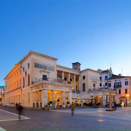 Officine Cavour Casa Dei Leoni Centro Storico *